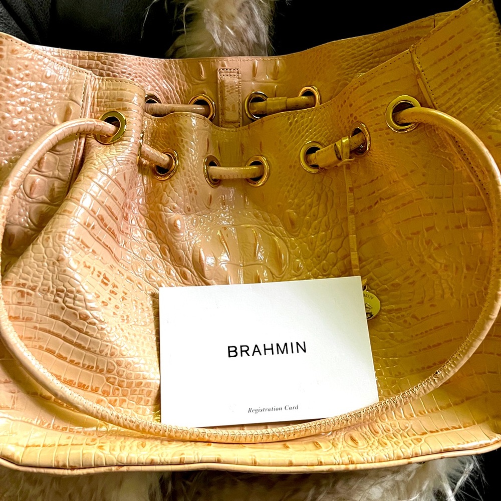 brand new Melbourne Collection Brahmin Set